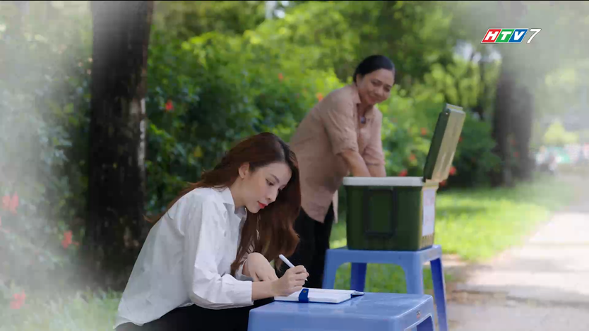Thân phận thực sự của Phương Hồng | Mặt nạ hoàng kim - Ảnh 7.