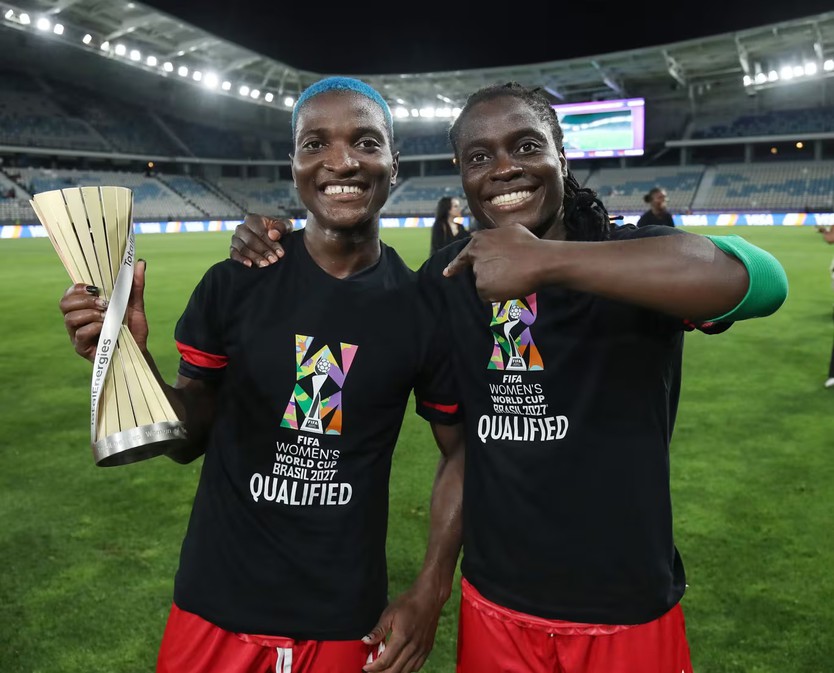 Tây Ban Nha giữ ngôi đầu bảng xếp hạng FIFA, Malawi thăng tiến 49 bậc - Ảnh 2.
