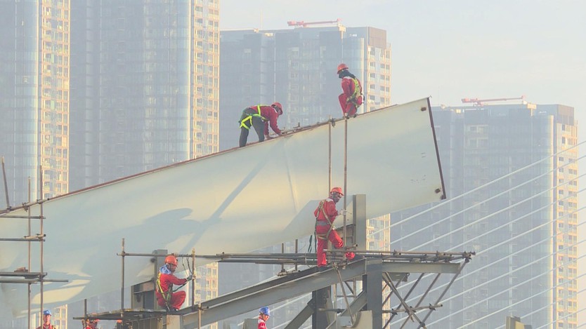 Hợp long cầu đi bộ qua sông Sài Gòn, kết nối không gian đô thị - Ảnh 3.