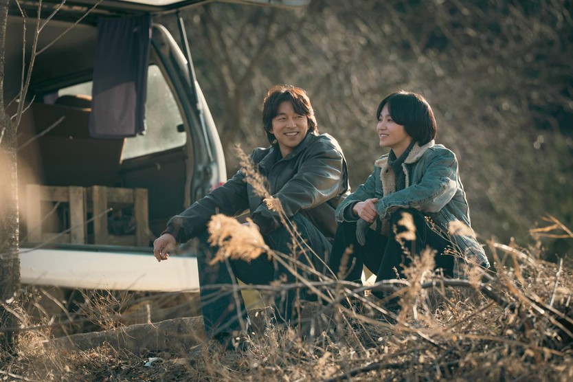 Song Hye-kyo và Gong Yoo lần đầu hợp tác trong series Netflix ra mắt vào tháng 12 - Ảnh 2.