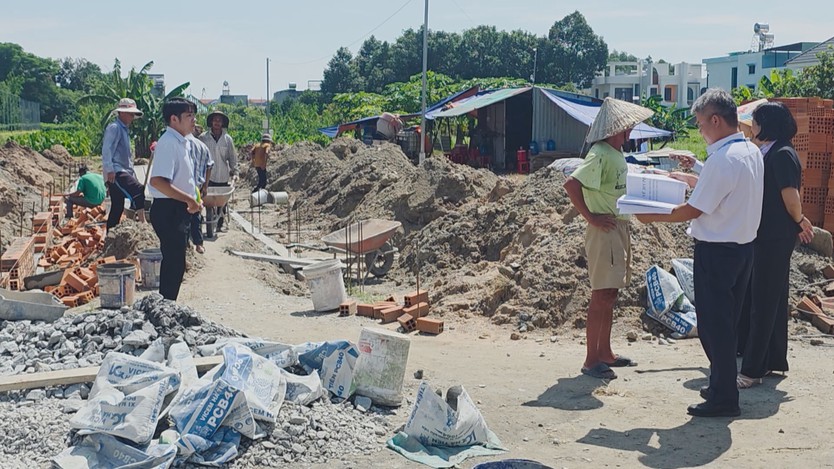 Miễn giấy phép xây dựng cho công trình đủ điều kiện, tăng cường giám sát tại cơ sở- Ảnh 4.