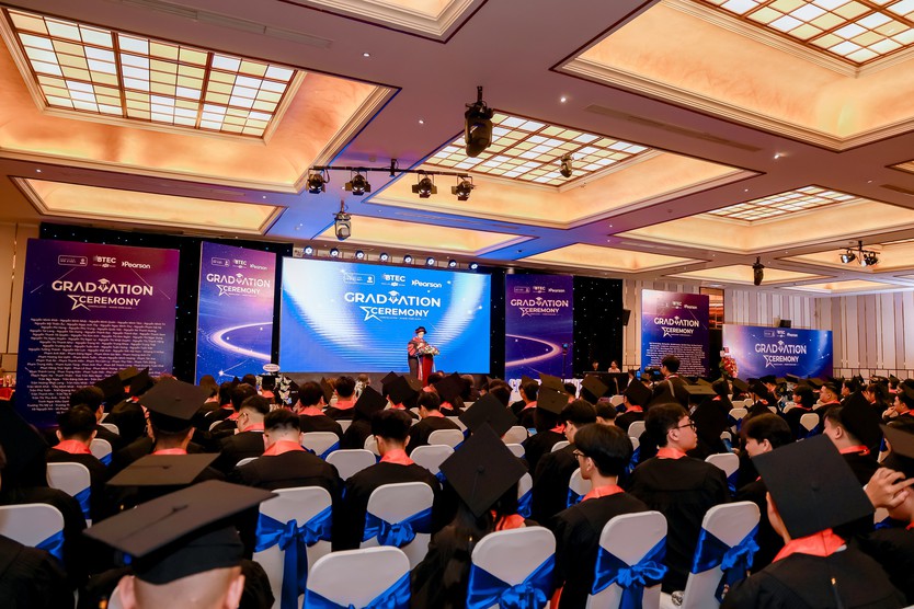 BTEC FPT TP. Hồ Chí Minh tổ chức Lễ tốt nghiệp khóa 7, góp phần phát triển nguồn nhân lực chuẩn quốc tế - Ảnh 1.