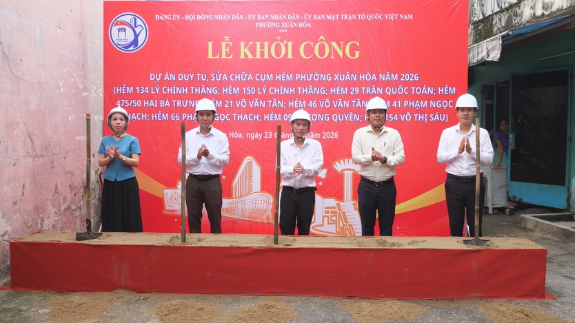 Đầu tư gần 9,5 tỷ đồng nâng cấp các tuyến hẻm tại Xuân Hòa - Ảnh 2.