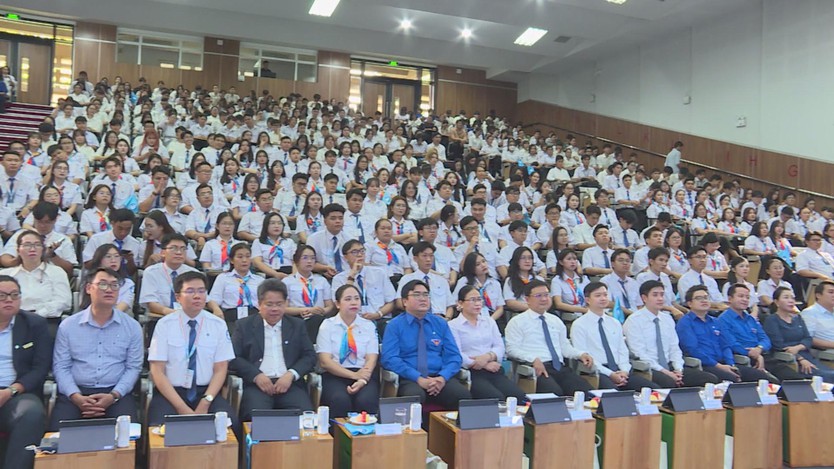 Hội Sinh viên TP. Hồ Chí Minh sơ kết giữa nhiệm kỳ, định hướng hoạt động đến năm 2028- Ảnh 2.