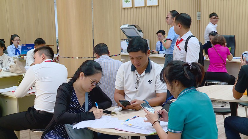 Tiết kiệm thời gian nhờ công chứng điện tử ký kết từ xa- Ảnh 3.