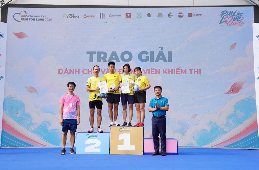 Run For Love 2026: Điểm hẹn của những bước chạy yêu thương trong hành trình “Chạm Thu Hà Nội”- Ảnh 16.