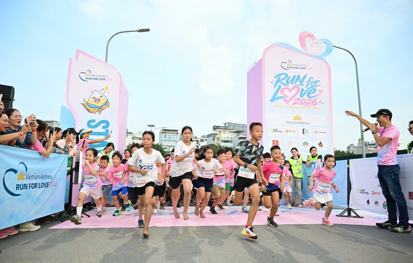 Run For Love 2026: Điểm hẹn của những bước chạy yêu thương trong hành trình “Chạm Thu Hà Nội”- Ảnh 9.