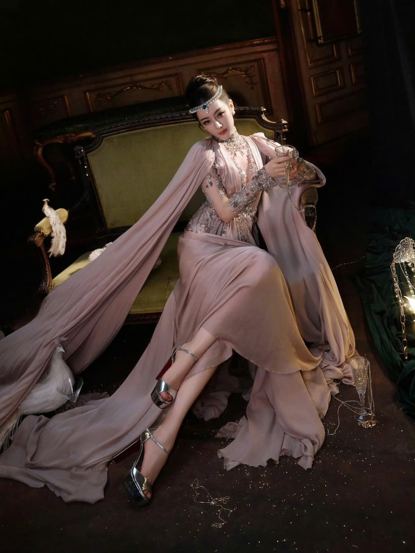 Thịnh Điển VOGUE 2026: Những dấu ấn thời trang nổi bật - Ảnh 3.