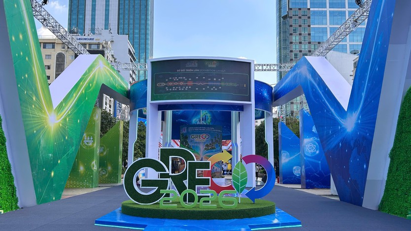 Loạt công nghệ xanh "đổ bộ" GRECO 2026 tại phố đi bộ Nguyễn Huệ - Ảnh 1.