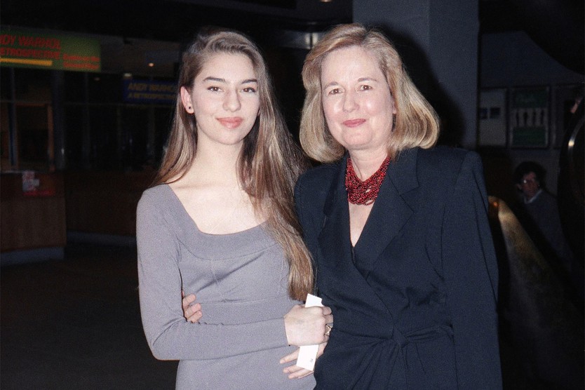 Sofia Coppola hoàn thành bộ phim tài liệu còn dang dở của mẹ - Ảnh 2.