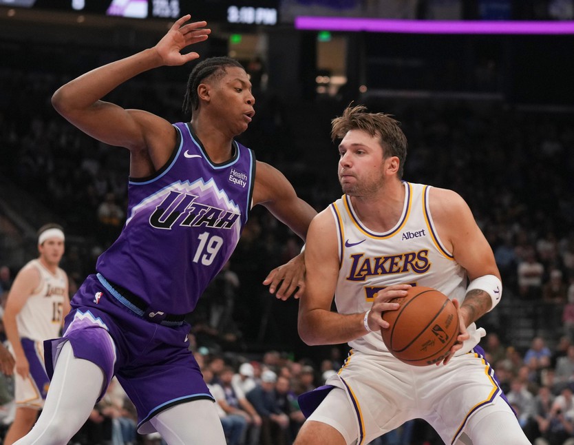 Luka Doncic ghi 52 điểm, giúp Lakers ngược dòng đánh bại Jazz- Ảnh 2.