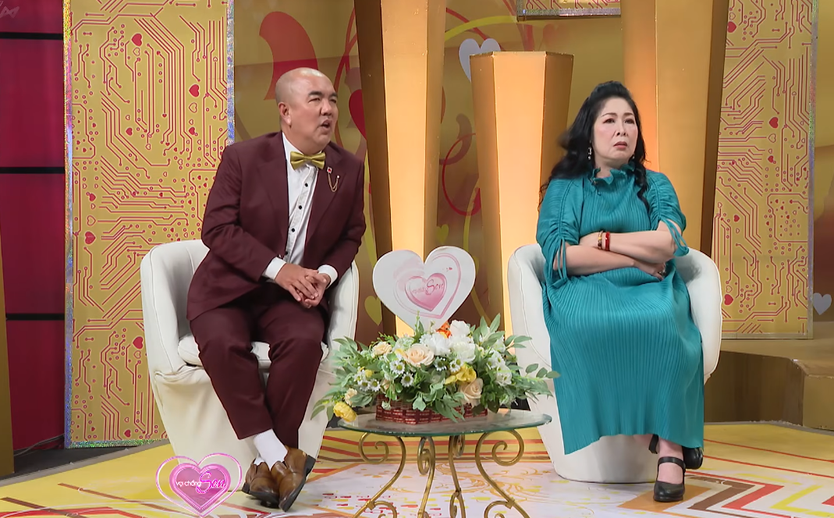 Chàng trai đi lính "nhém" tiền cho vợ, đi làm lương nộp hết cho ba mẹ vợ | Vợ chồng son- Ảnh 4.