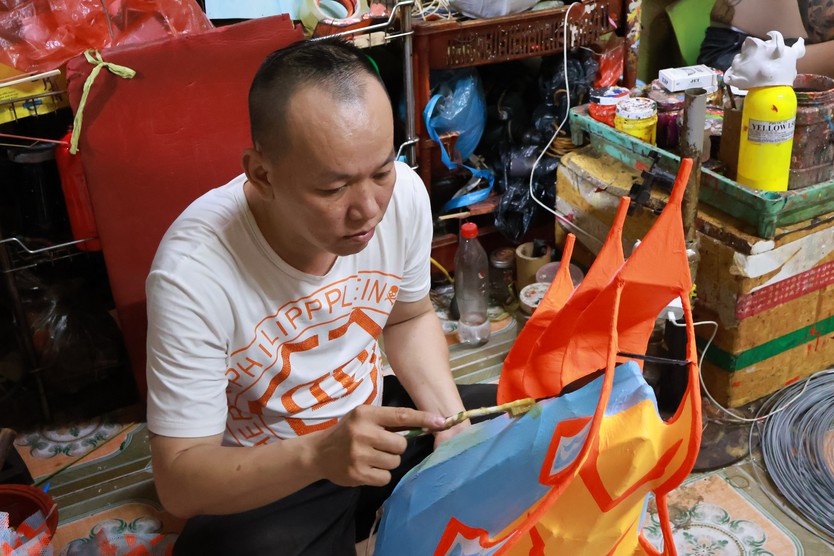 Chuyện ít biết phía sau những chiếc đầu lân thủ công - Ảnh 4.