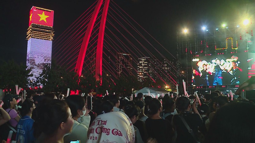 "Đu concert" - Đam mê cá nhân có nhất thiết phải đặt lên bàn cân với chữ hiếu? - Ảnh 6.
