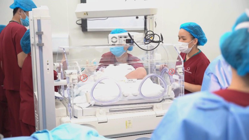 Bệnh viện Đại học Phenikaa thực hiện thành công ca sinh ba đặc biệt - Ảnh 5.