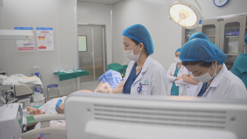 Bệnh viện Đại học Phenikaa thực hiện thành công ca sinh ba đặc biệt - Ảnh 3.