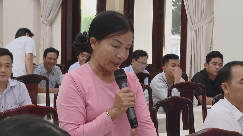 Tiếp xúc cử tri Ngãi Giao: Nhiều kiến nghị về đất đai - Ảnh 6.