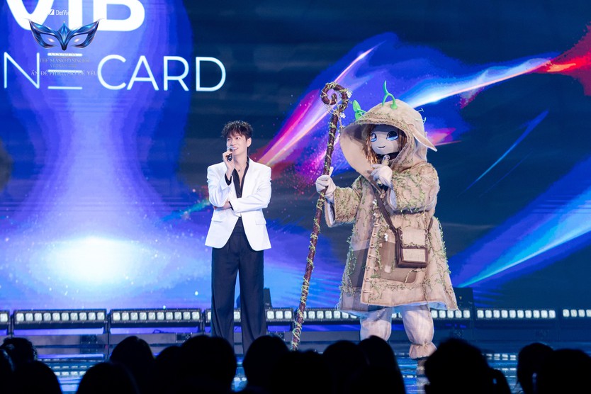 CẬU TƯ LÀNH, CÔ SAO khiến dàn cố vấn “nổi da gà” tại vòng 2 The Masked Singer 2026 - Ảnh 5.