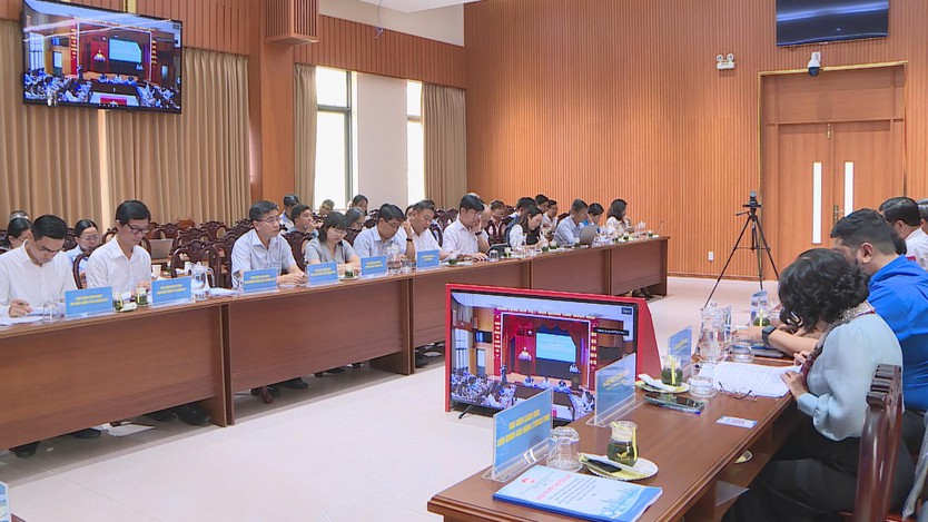 Mặt trận Tổ quốc TP. Hồ Chí Minh nâng cao hiệu quả giám sát, phản biện xã hội - Ảnh 2.