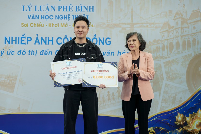 Cuộc thi nhiếp ảnh về TP. Hồ Chí Minh “Từ ký ức Đô thị đến Công nghiệp Văn hóa” tìm ra các tác phẩm xuất sắc - Ảnh 34.