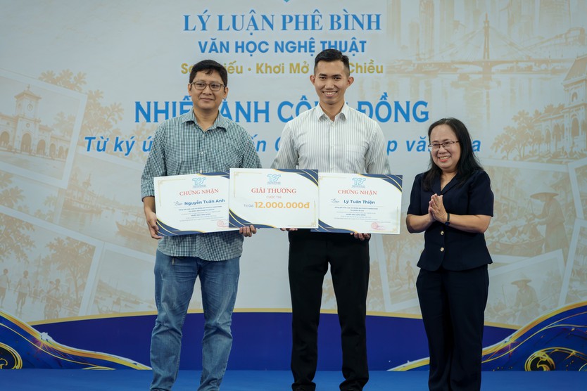 Cuộc thi nhiếp ảnh về TP. Hồ Chí Minh “Từ ký ức Đô thị đến Công nghiệp Văn hóa” tìm ra các tác phẩm xuất sắc - Ảnh 35.