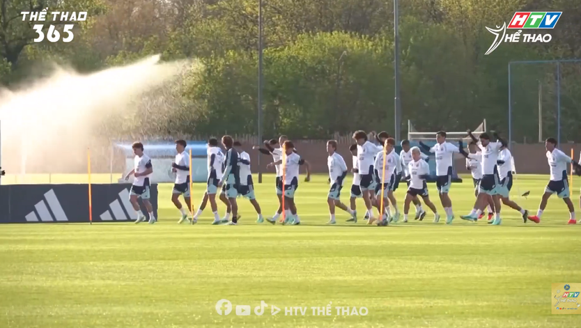 Messi trở về quê nhà Rosario, khép lại hành trình 21 năm với Argentina - Ảnh 5.