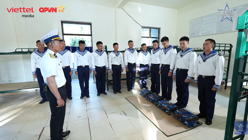Quốc Trường, Thúy Ngân “toát mồ hôi” vì kiểm tra nội vụ | Sao Nhập Ngũ 2026- Ảnh 5.