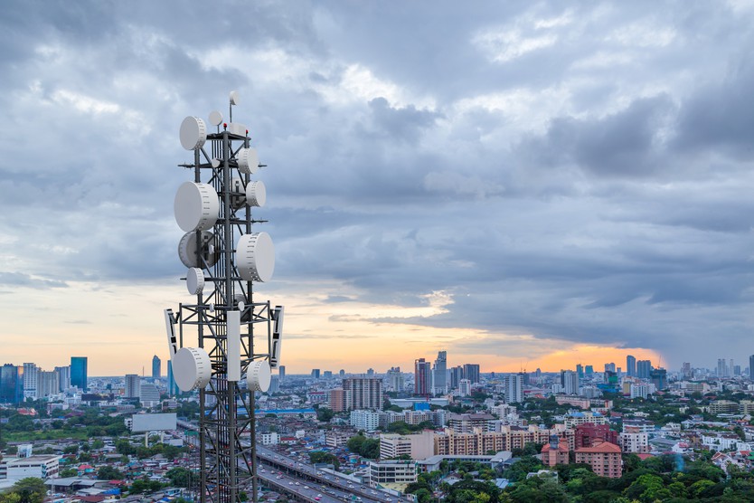 A.I. vượt khỏi khung chat, trở thành “lớp trí tuệ” trong vận hành mạng viễn thông - Ảnh 2.
