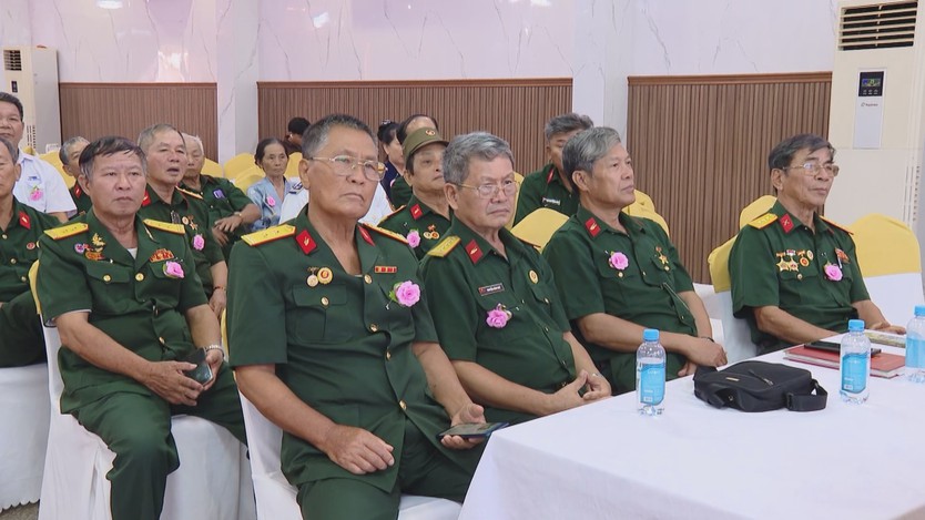 Cựu chiến binh Tăng thiết giáp ôn lại truyền thống 67 năm - Ảnh 3.