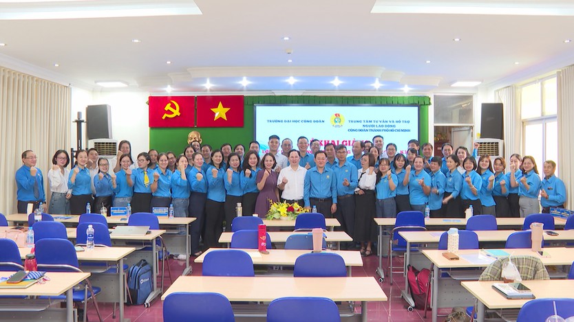 Bồi dưỡng lý luận, nghiệp vụ cho 71 cán bộ công đoàn tại TP. Hồ Chí Minh- Ảnh 5.