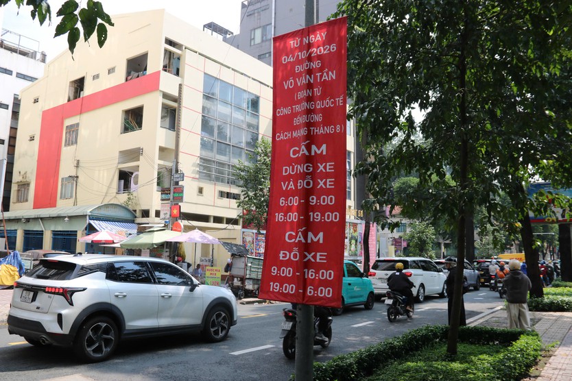 TP. Hồ Chí Minh điều chỉnh hướng lưu thông, người dân lưu ý lộ trình - Ảnh 2.
