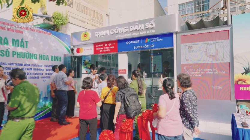 Trạm Công dân số TP. Hồ Chí Minh: Đột phá hạ tầng số hướng tới 168 trạm vào năm 2027 - Ảnh 4.