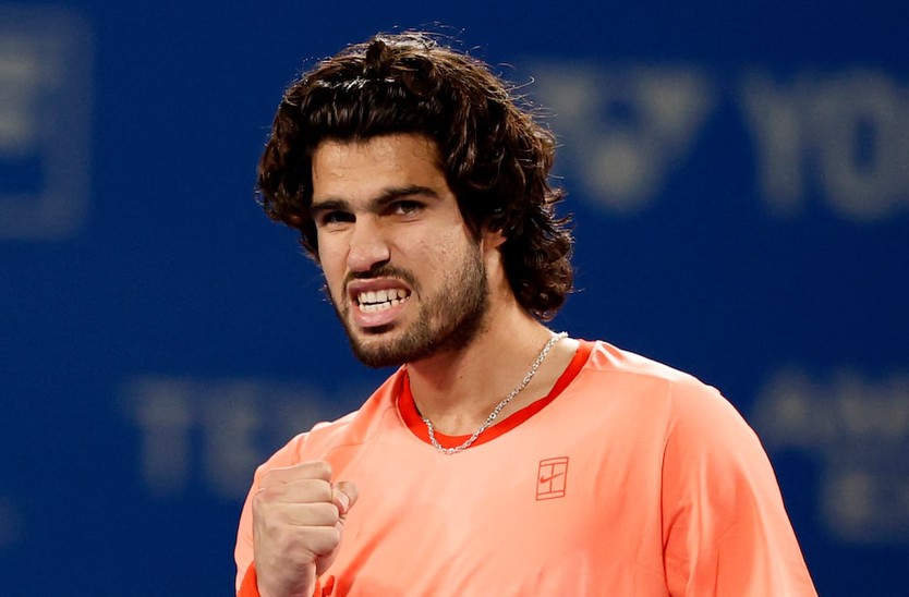 Carlos Alcaraz ngược dòng đánh bại Jaume Munar, vào chung kết Japan Open - Ảnh 5.