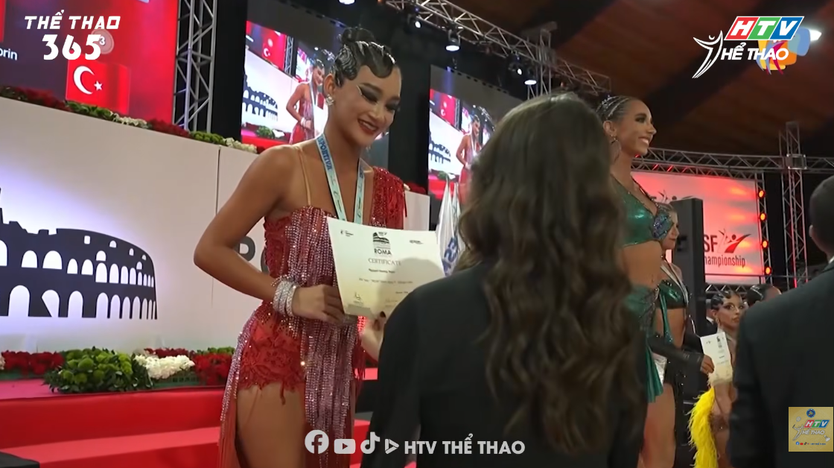 Nguyễn Hoàng Ngọc giành huy chương bạc thế giới Solo Latin U21- Ảnh 5.