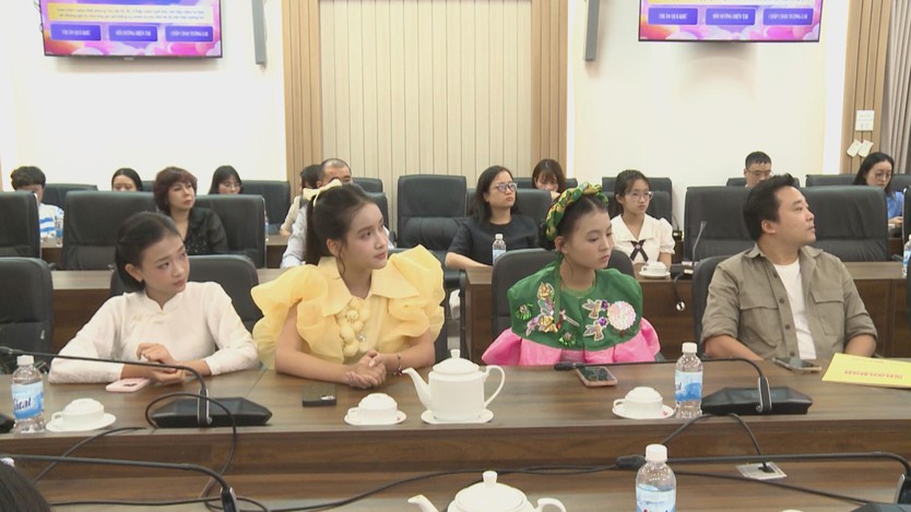 Chắp cánh tuổi thơ đưa thế giới ước mơ lên sân khấu - Ảnh 4.