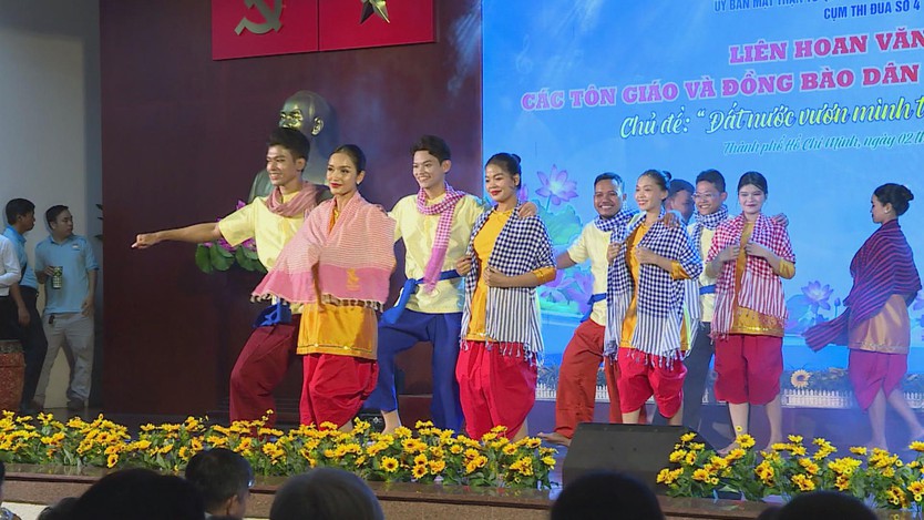 TP. Hồ Chí Minh: Liên hoan văn nghệ tôn giáo quy tụ 17 cơ sở - Ảnh 2.