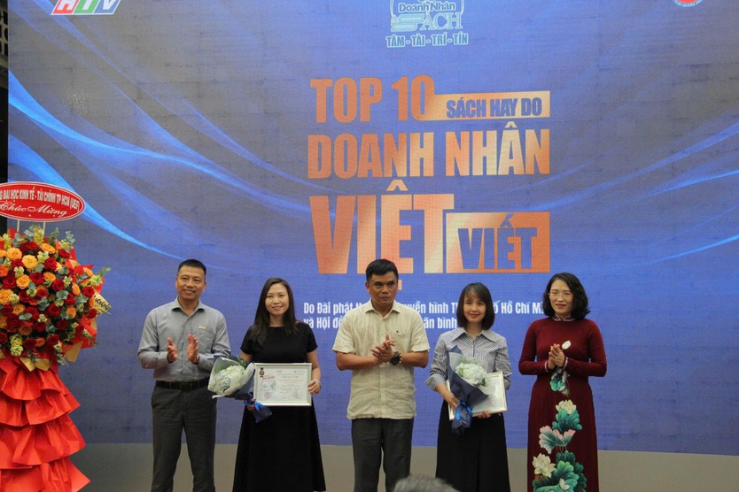 Khai mạc Tuần lễ Doanh nhân và Sách năm 2026, vinh danh "Top 10 sách hay do doanh nhân Việt viết" - Ảnh 6.