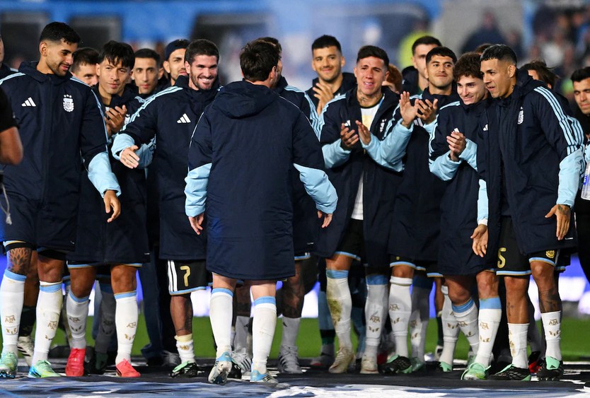 Messi khép lại hành trình 21 năm cùng Argentina bằng màn trình diễn đẳng cấp - Ảnh 4.