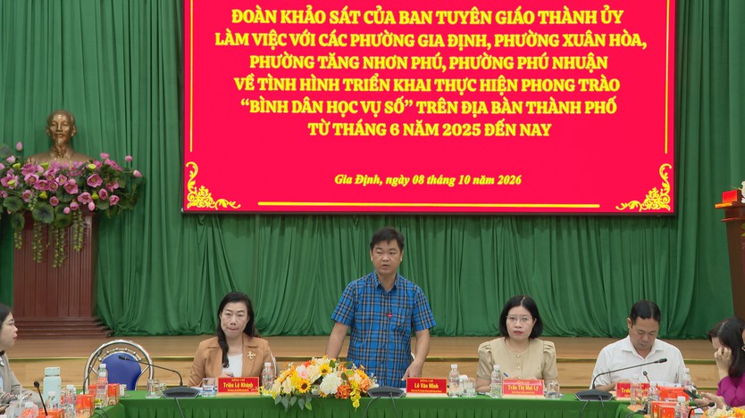 Bình dân học vụ số: Gỡ rào cản công nghệ cho người dân TP. Hồ Chí Minh - Ảnh 4.