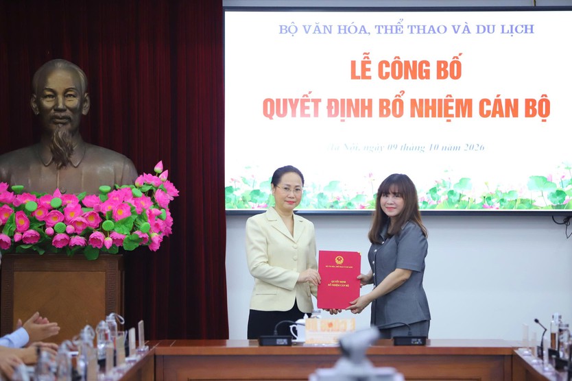 Bộ VHTTDL công bố và trao các quyết định bổ nhiệm cán bộ - Ảnh 8.