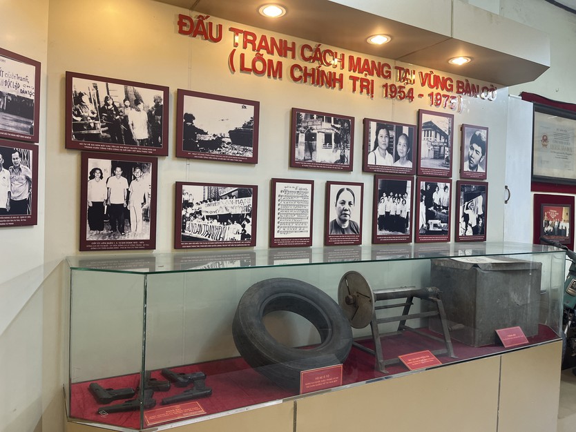Những dấu tích lịch sử giữa lòng thành phố hiện đại - Ảnh 6.