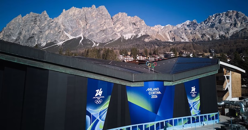 Không khí lễ hội mùa Đông trước thềm Thế vận hội Milano - Cortina 2026 - Ảnh 2.