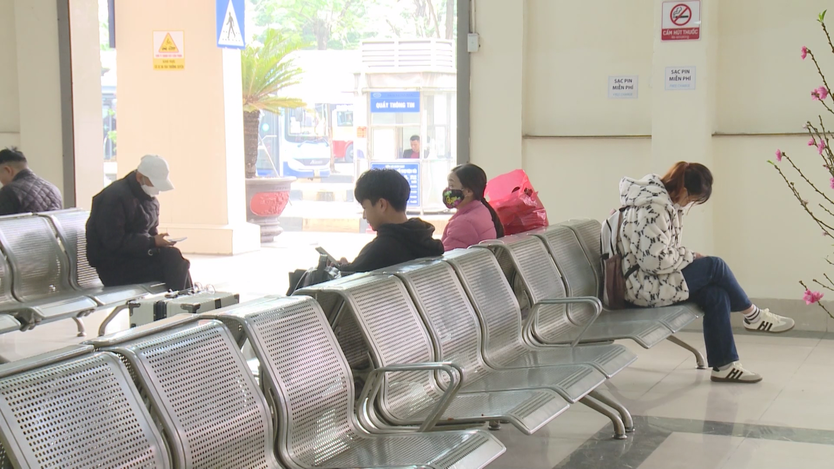 Hà Nội: Các bến xe tăng cường phương án, sẵn sàng phục vụ người dân về quê đón Tết - Ảnh 2.