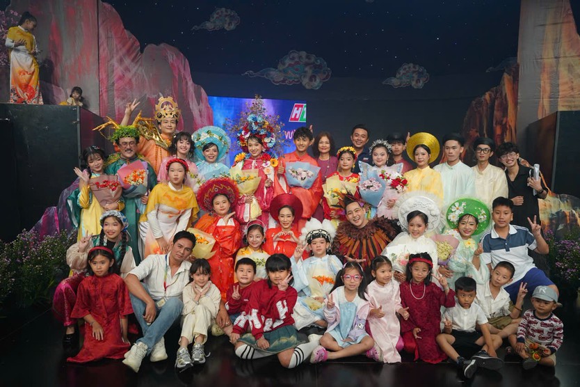 Đạo diễn Trần Minh Cường và dấu ấn với các chương trình đặc biệt Tết trên HTV  - Ảnh 3.