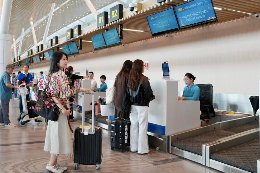 Hàng không nỗ lực bảo đảm khai thác an toàn, thông suốt dịp Tết Nguyên đán 2026 - Ảnh 2.