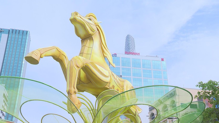 Đường hoa Nguyễn Huệ Tết Bính Ngọ 2026: “Xuân hội tụ – Vững bước vươn mình” - Ảnh 1.