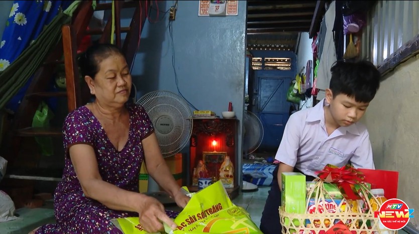 Chung tay mang Tết ấm đến học sinh nghèo- Ảnh 6.