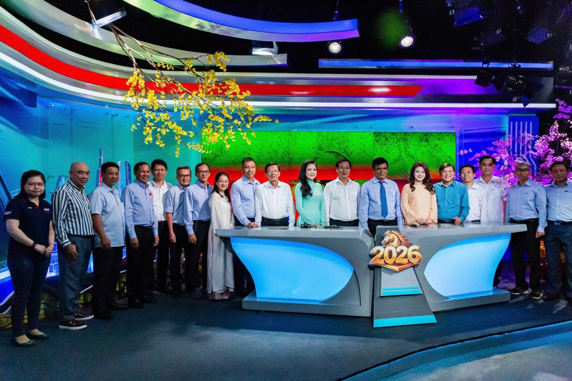 Lãnh đạo TP. Hồ Chí Minh thăm, chúc Tết HTV nhân dịp Xuân Bính Ngọ 2026- Ảnh 6.