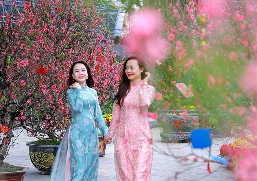Không khí lạnh gây mưa tại Bắc Bộ và Bắc Trung Bộ - Ảnh 1.