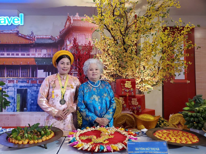 Giữ hương tết xưa: Mâm bánh rồng bay đến trời Á - Âu- Ảnh 1.